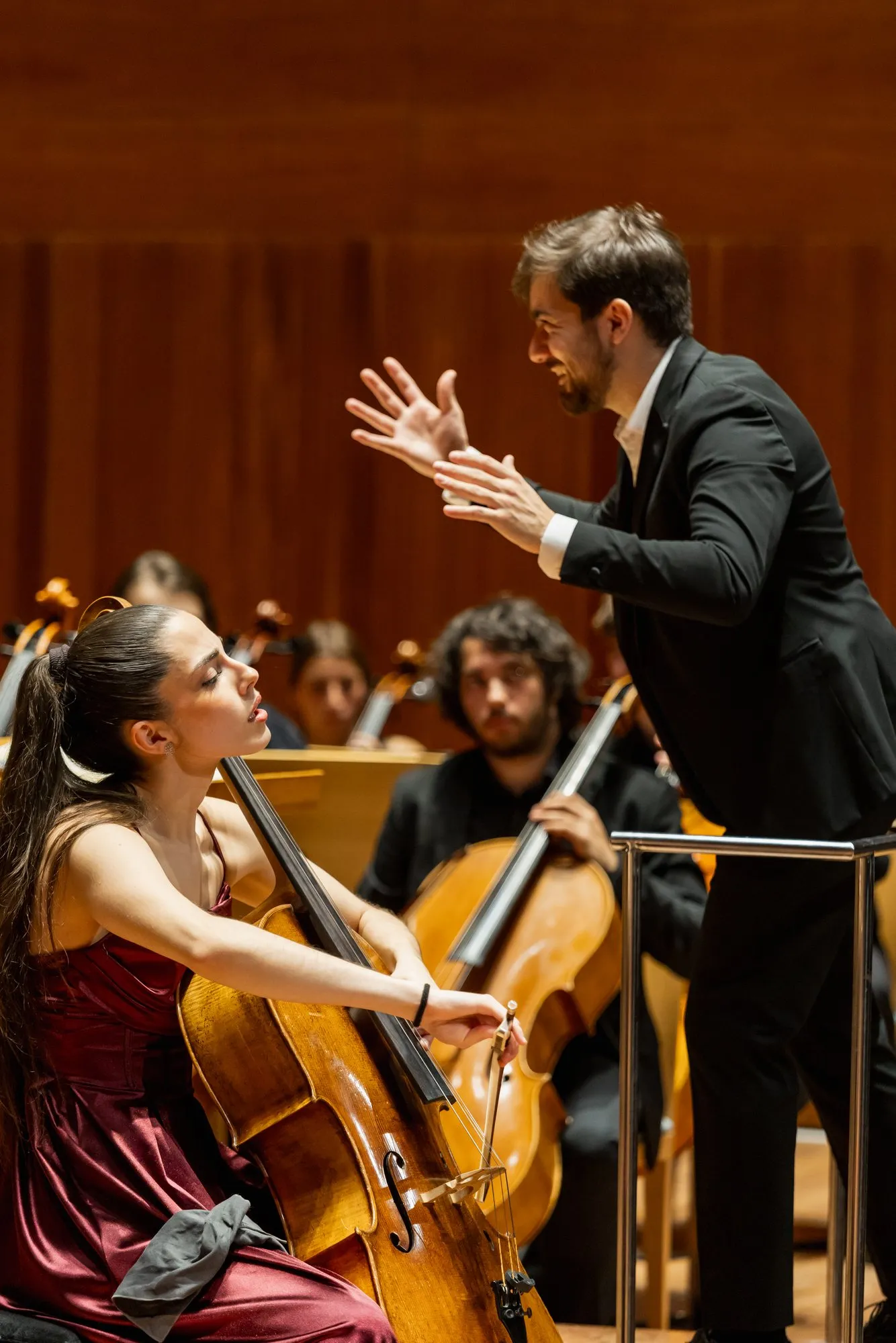 Miquel Massana conducting in concert